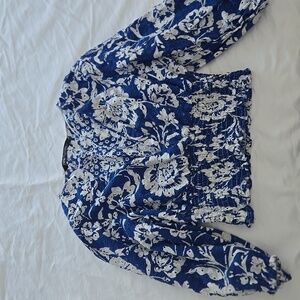 NWOT Zara Blue and White Crop Top